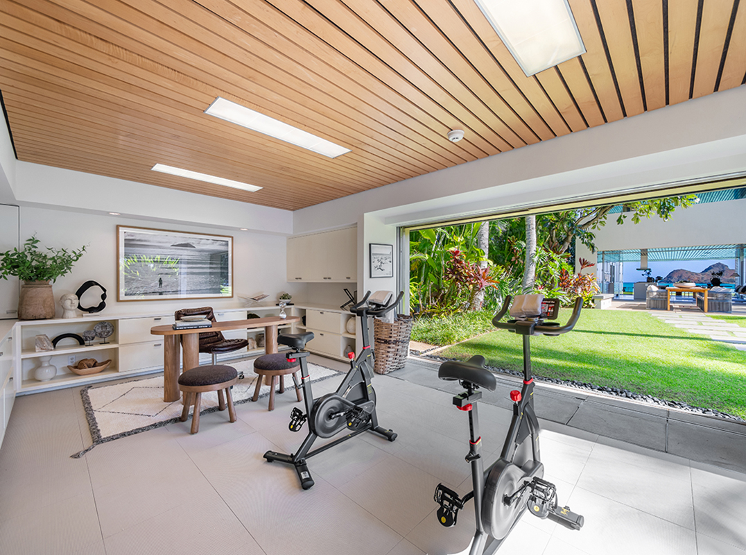 1240 Mokulua Drive